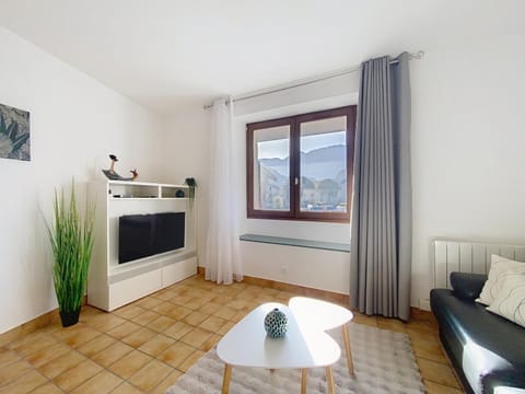 TV and multimedia, View (from property/room), Living room