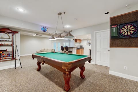 Hendersonville Hideaway House in Hendersonville