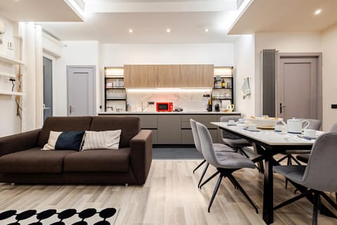 Coffee/tea facilities, Living room, Seating area, Meeting/conference room, oven, washing machine, washing machine, kitchen