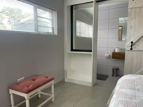 Sysie Cottage Apartment in Eastern Cape