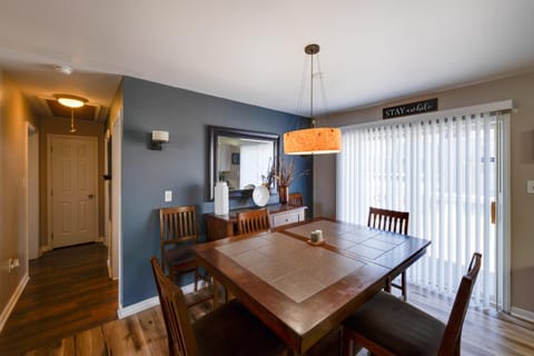 Milton Getaway Near Beach with Deck and Yard House in Milton