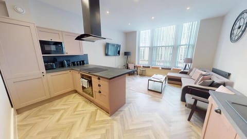 Kitchen or kitchenette, Living room