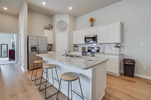 Quiet Texas Home with Patio Golf, Shop and Explore! House in Rio Grande