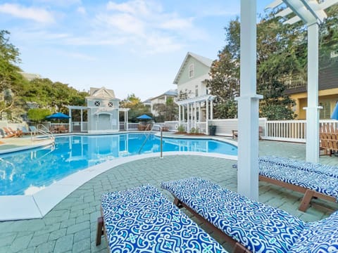 224 Winston Ln l 4 Bikes Included l Beachfront with Amazing view l Community Pool House in Inlet Beach
