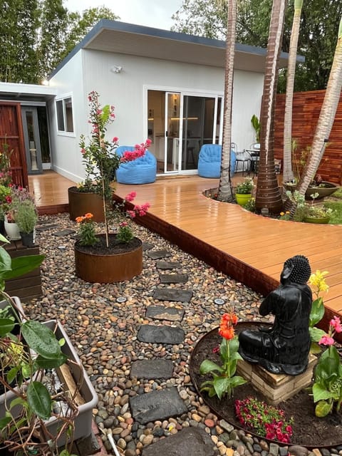 Property building, Patio, Garden, Garden view