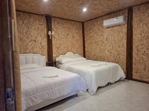 Fadel Bungalow ฟาดิลบังกะโล Villa in Krabi Changwat