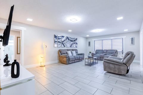 TV and multimedia, Living room