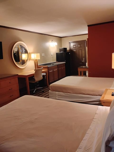 Gated 2 Double Beds Studio with Full Kitchen 104 Apartment in Baton Rouge