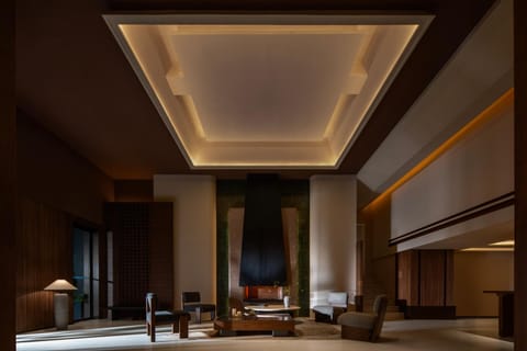 Seating area, Internal: Not applicable to any particular room