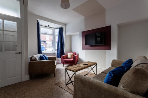 Vine House Hideaway- 2 BR home House in Darlington