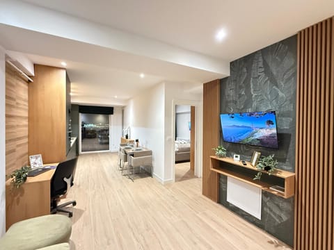 Communal lounge/ TV room, TV and multimedia