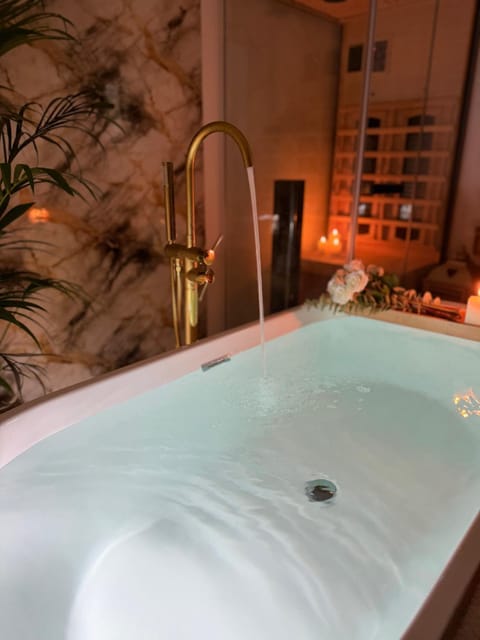 Ama Esclusive Spa Florence Apartment in Florence