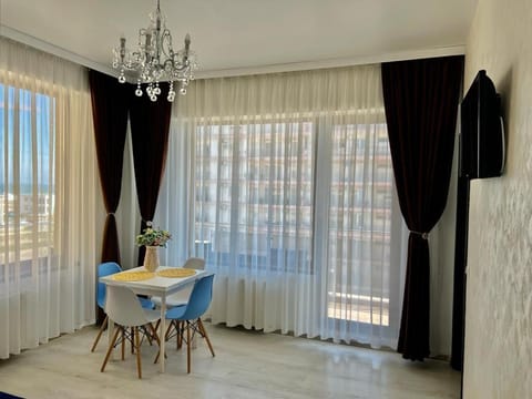 TV and multimedia, Living room, Dining area
