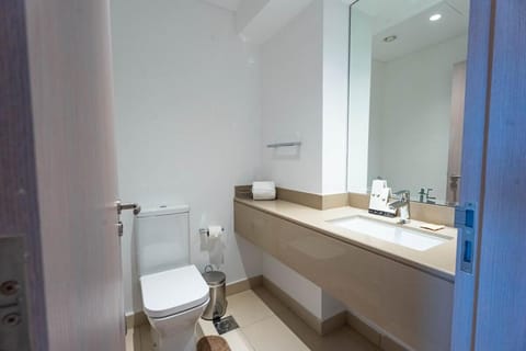 3BHK Home in Yas Waters Edge Sleeps 7 Guests Apartment in Abu Dhabi