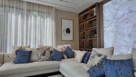 World Class 6 BDR Villa In Signature Palm Villa in Dubai