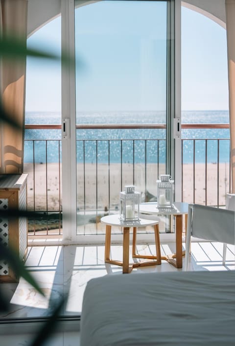 View (from property/room), Balcony/Terrace, Sea view