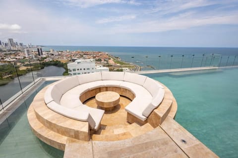 Natural landscape, Balcony/Terrace, City view, Pool view, Sea view, Swimming pool, Swimming pool
