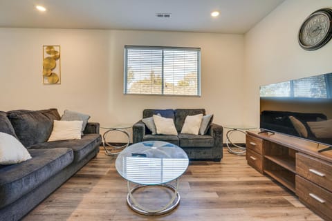 Less Than 2 Mi to Dtwn St Paul! West Side Remote-Work Hub House in Maplewood