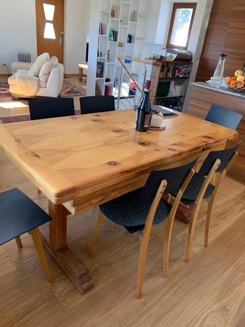 Crans-Montana Chalet dans la nature ski in ski out House in Nidwalden