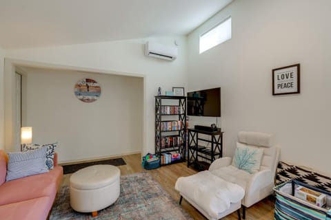 Hike and Relax Fireside Nordland Gem with Deck and Yard House in Marrowstone Island