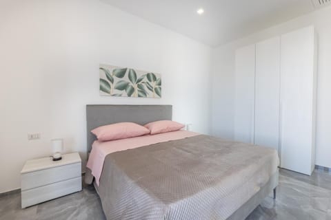 Sole Apartment Apartment in Torre San Giovanni