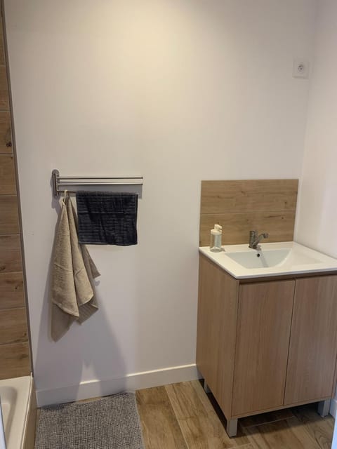 Appartement F2 de 55 m2 Apartment in Bourgogne-Franche-Comté