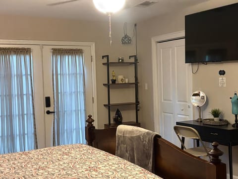 Serene Private Space Vacation rental in Tallahassee