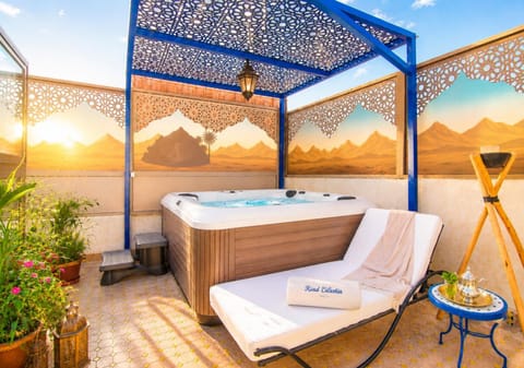 Day, Hot Tub, sunbed