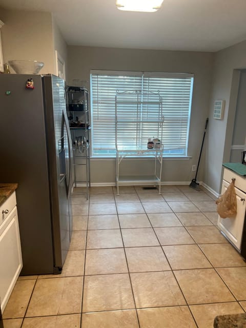 Cozy Queen Room in Peaceful Marietta Home Vacation rental in Marietta