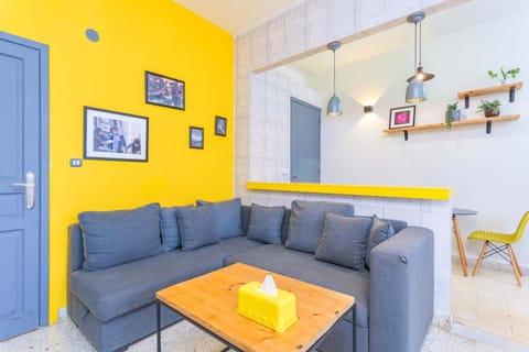 Decorative detail, Seating area, air conditioner