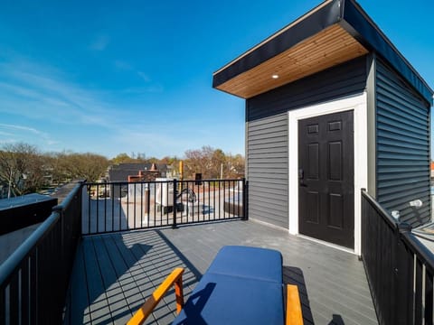 View (from property/room), Balcony/Terrace