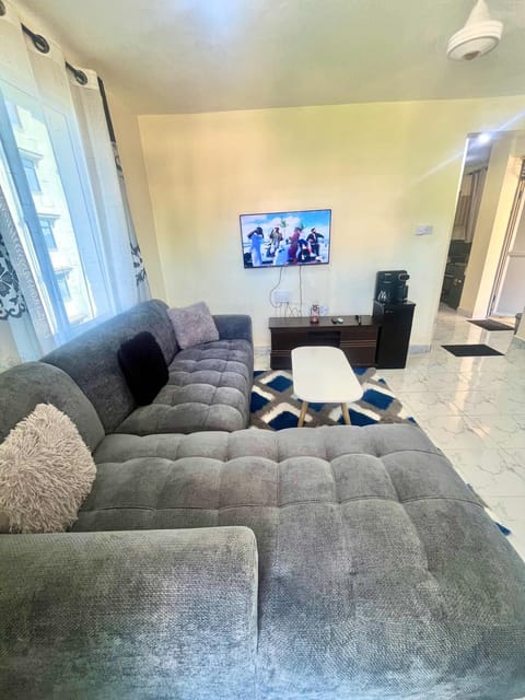 Communal lounge/ TV room, Evening entertainment