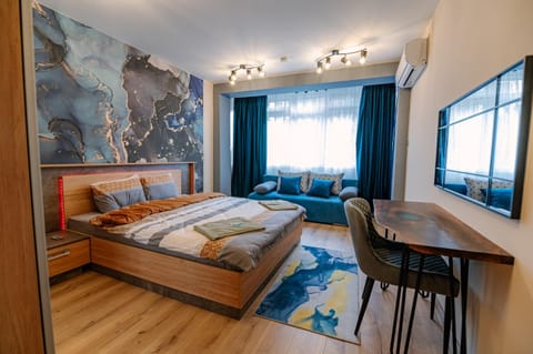 1 minute to main Street Grafa, NDK, FREE Parking, 3BDR Apartment in Sofia