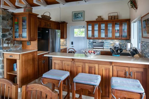 Maria Breeze- Stunning Ocean & Sunset Views Private Pool Spacious Rooms Villa in Cruz Bay