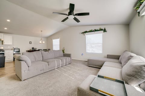 Explore Temecula Wine Country! Mtn-View Home House in Wildomar