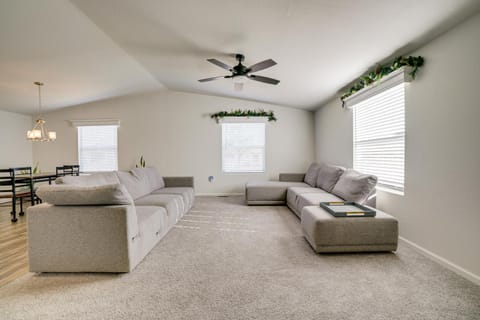 Explore Temecula Wine Country! Mtn-View Home House in Wildomar