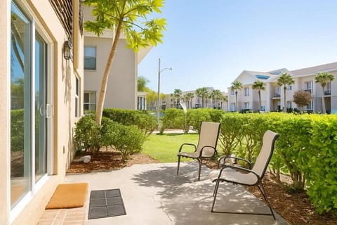 Beachside Bliss - Neptune Nook Unit 1 House in Jacksonville Beach