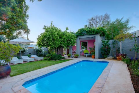 Patio, Garden, Swimming pool