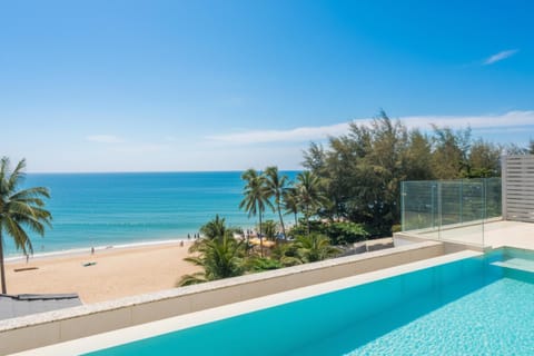 Day, Natural landscape, Beach, Sea view, Swimming pool, Swimming pool