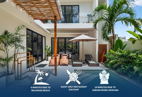 Day, Swimming pool, Swimming pool, sunbed