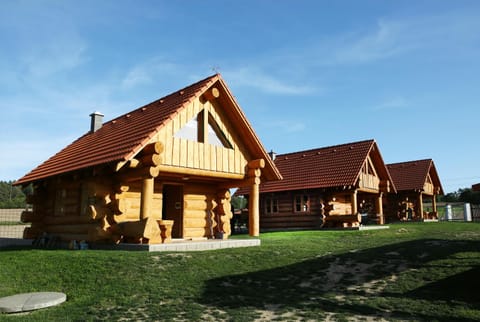 Property building, Natural landscape, Garden