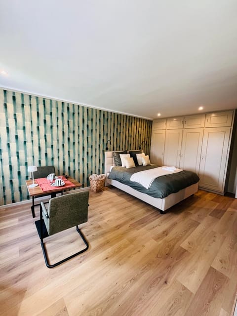 Chambre d'hôtes Lucia avec vue sur jardin arboré Bed and Breakfast in Hauts-de-France