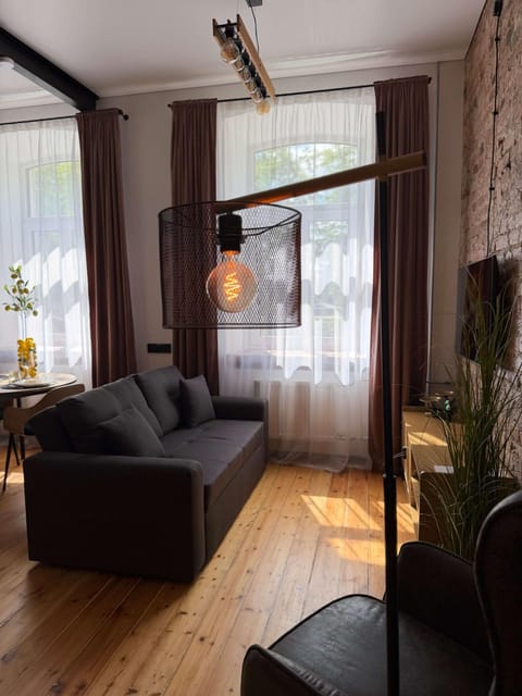 TV and multimedia, Living room, Photo of the whole room, Seating area