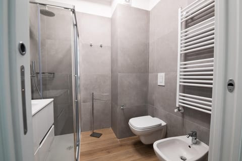 Shower, Toilet, Bathroom, bidet