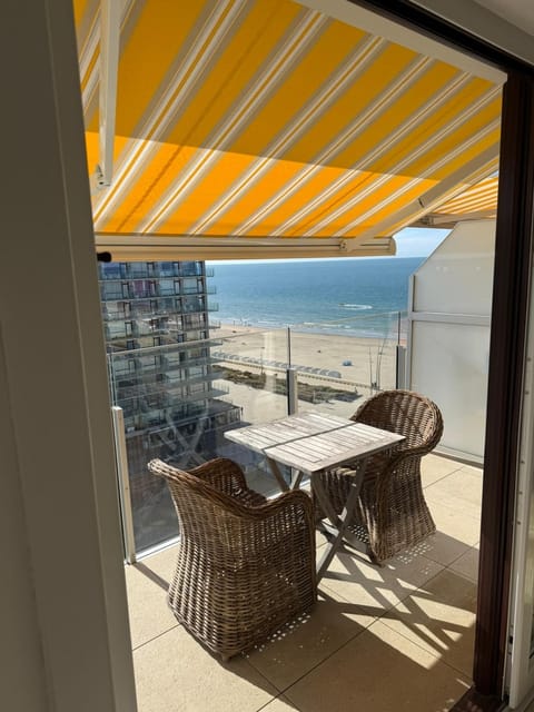 View (from property/room), Balcony/Terrace, Beach, Sea view