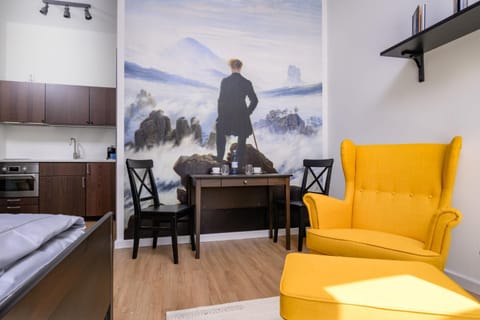 Photo of the whole room, Dining area