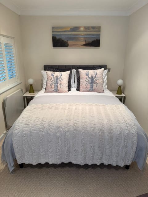 Coastal Escape Apartment in Poole