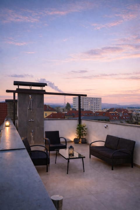 Shower, People, Summer, View (from property/room), Landmark view, Sunrise, Sunset