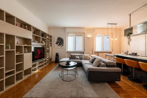 Communal lounge/ TV room, Lounge or bar