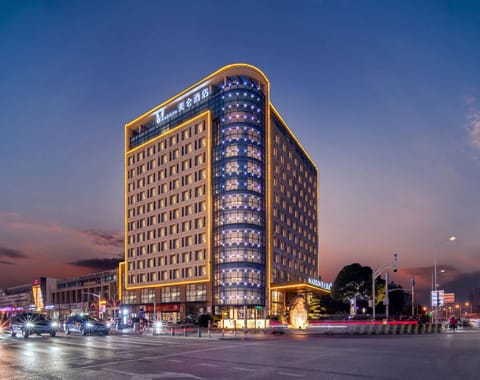 Property building, Night